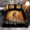 Jesus Wearing Crown Of Thorns Quilt Bedding Set Prints - Jesus Christ Quilt Bedding Set Art - Christian Cover Twin Bedding Decor