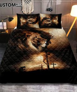 Lion Of Judah Jesus On The Cross Praying With Jesus Quilt Bedding Set - Lion Quilt Bedding Set Print - Christian Bedroom - Religious Home Decor