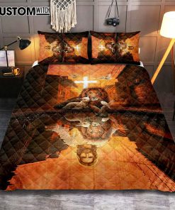 Lion Of Judah Lamb Of God Jesus's Reflection Light Cross Quilt Bedding Set - Lion Quilt Bedding Set Print - Christian Bedroom - Religious Home Decor