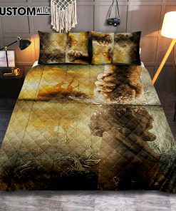 The Hand Of Jesus Ocean Quilt Bedding Set - Jesus Is Our Savior Quilt Bedding Set Prints - Jesus Christ Quilt Bedding Set Art - Christian Cover Twin Bedding Decor